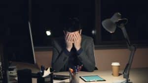 When an Employee Stops Caring: The Leadership Failure Nobody Sees Coming